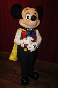 Talking Mickey Debuts at The Magic Kingdom photo 004
